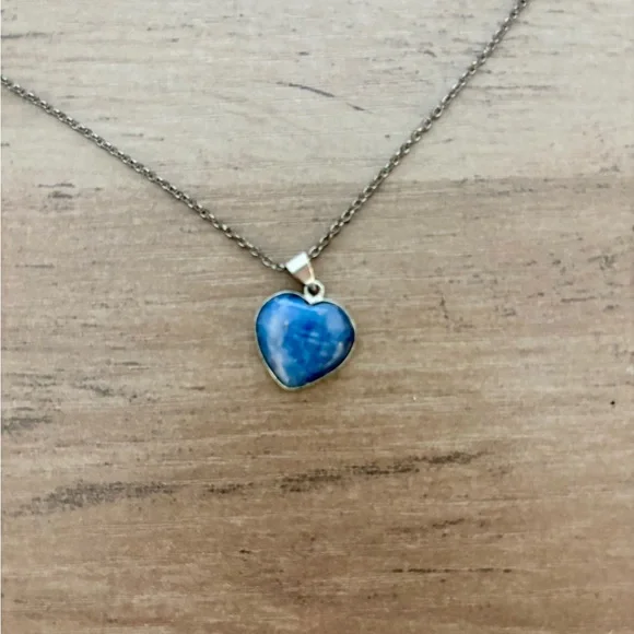 Vintage Blue Heart Necklace - Picture 2 of 5